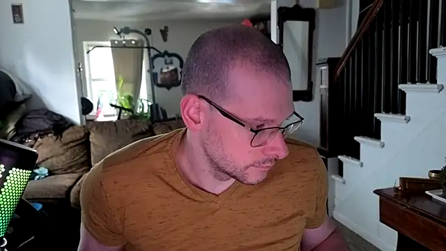 Snapshot of MasterDaddyCool chatting on 06/19/26, 05:39 MasterDaddyCool online show from 06/19/26, 05:39