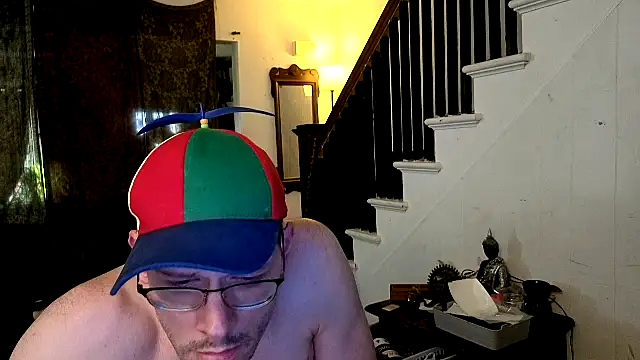 Snapshot of MasterDaddyCool chatting on 07/17/26, 11:09 MasterDaddyCool online show from 07/17/26, 11:09