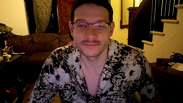 Snapshot of MasterDaddyCool chatting on 07/21/26, 08:27 MasterDaddyCool online show from 07/21/26, 08:27