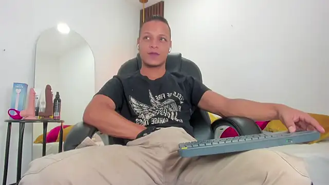 Ricky Owens1 online show from 09/13/25, 01:00