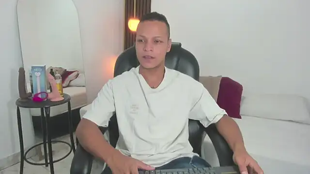 Ricky Owens1 online show from 09/15/25, 01:11