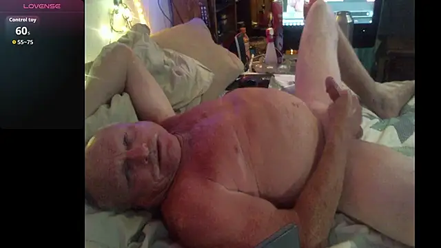 Pussyeat2please online show from 03/28/26, 07:08