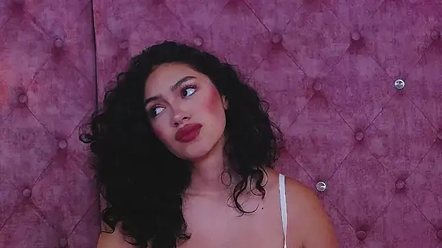 MaddisonBelucci online show from 09/20/25, 08:54