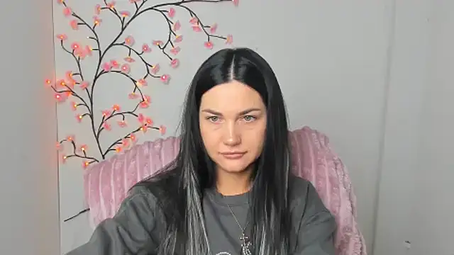 Lune Moon online show from 02/21/26, 06:36