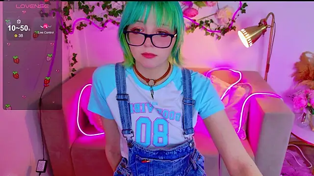 CoralineYoung online show from 04/01/26, 07:20