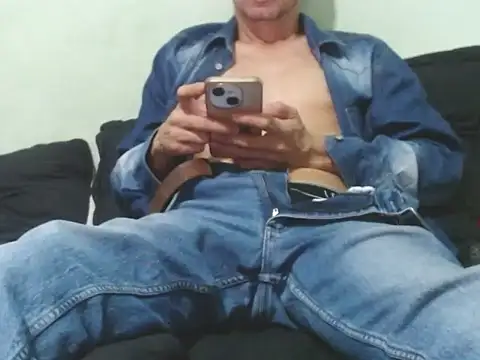 Breiner hotxxl online show from 09/10/25, 04:34