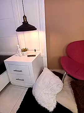 KITY HILL online show from 03/02/26, 07:15