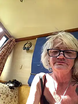 ladyboatlady online show from 09/23/25, 12:30