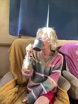 ladyboatlady online show from 04/24/26, 07:22