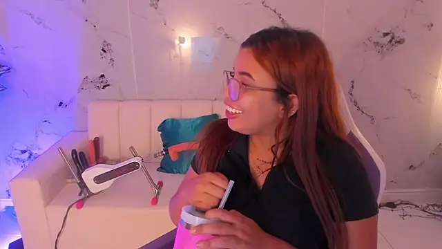 scarlett enjoy1 online show from 09/14/25, 05:39