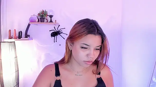 scarlett enjoy1 online show from 10/14/25, 12:50