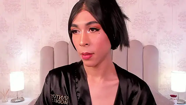 Snapshot of ShaynaHosk chatting on 09/27/25, 07:08 ShaynaHosk online show from 09/27/25, 07:08