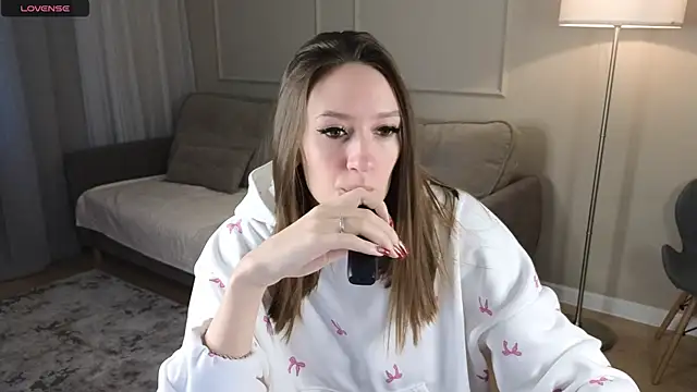 Snapshot of cutienaughtygirl chatting on 02/08/26, 08:40 cutienaughtygirl online show from 02/08/26, 08:40