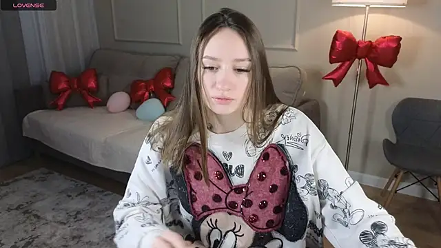 Snapshot of cutienaughtygirl chatting on 02/24/26, 07:06 cutienaughtygirl online show from 02/24/26, 07:06