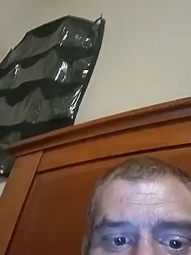 Snapshot of Bigdickcraig11 chatting on 11/19/25, 12:43 Bigdickcraig11 online show from 11/19/25, 12:43