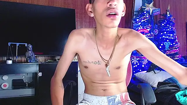 briamhoconor xh online show from 12/16/25, 07:02