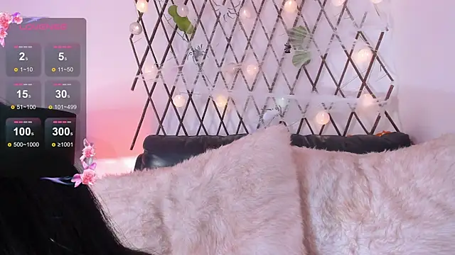 Snapshot of Hadid_Jimenez_ chatting on 10/30/25, 08:53 Hadid Jimenez online show from 10/30/25, 08:53