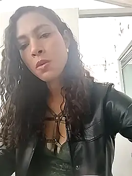 SofiaDelicia online show from 10/20/25, 01:33