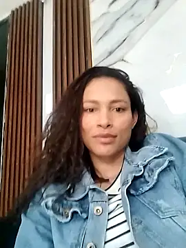 SofiaDelicia online show from 12/19/25, 04:25