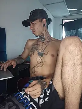 Tattoboy19cm online show from 05/27/26, 01:19