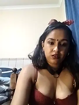 cute indianxo online show from 02/20/26, 06:08