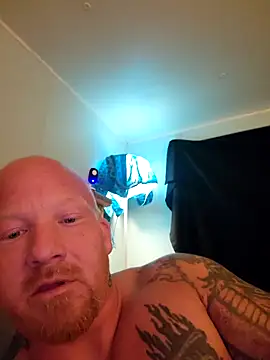 AntMeich6969 online show from 10/18/25, 12:24