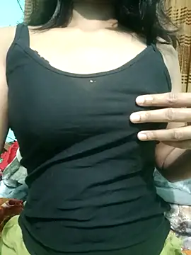 Snapshot of Black_Moon15 chatting on 02/27/26, 03:12 Black Moon15 online show from 02/27/26, 03:12