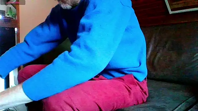 Snapshot of Vrenico-SC chatting on 12/14/25, 11:26 Vrenico-SC online show from 12/14/25, 11:26