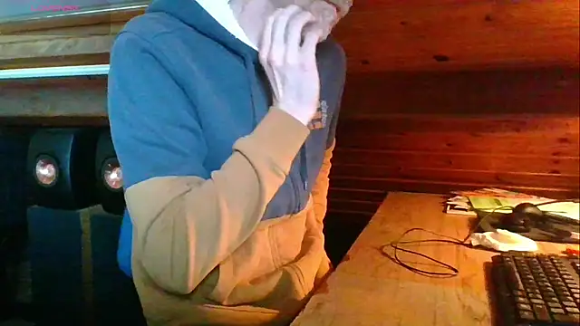 Snapshot of Vrenico-SC chatting on 02/09/26, 12:42 Vrenico-SC online show from 02/09/26, 12:42