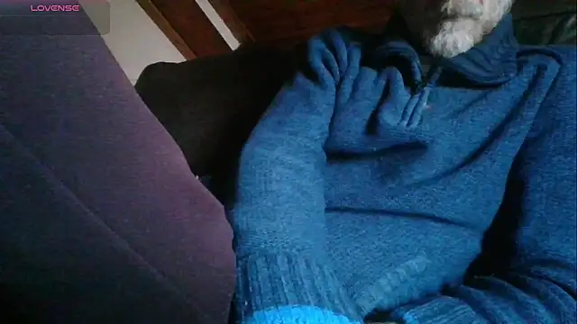 Snapshot of Vrenico-SC chatting on 02/13/26, 02:46 Vrenico-SC online show from 02/13/26, 02:46