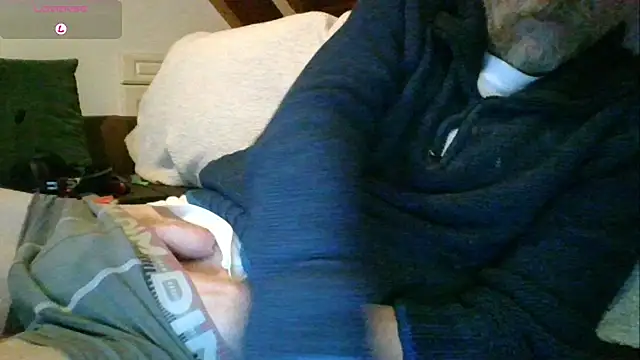 Snapshot of Vrenico-SC chatting on 02/20/26, 06:26 Vrenico-SC online show from 02/20/26, 06:26