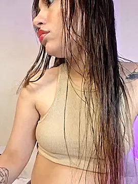 AmaiaSalvatore online show from 12/13/25, 09:42