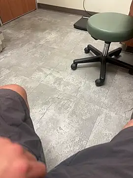 Snapshot of silverbay-456 chatting on 02/04/26, 10:58 silverbay-456 online show from 02/04/26, 10:58