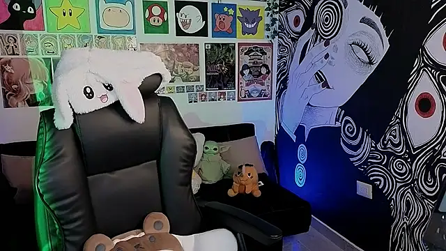 Snapshot of Yuhwan_ chatting on 09/15/25, 11:05 Yuhwan online show from 09/15/25, 11:05