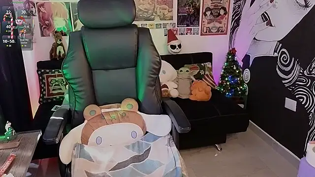 Yuhwan  online show from 12/17/25, 05:52