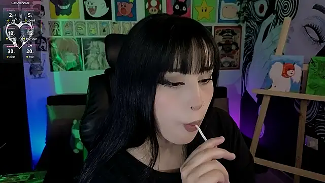 Yuhwan  online show from 03/28/26, 12:10