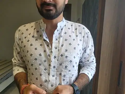 Snapshot of mlove902 chatting on 11/10/25, 11:20 mlove902 online show from 11/10/25, 11:20