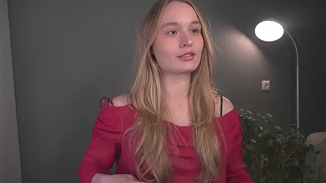 lisa schiele online show from 12/16/25, 08:25