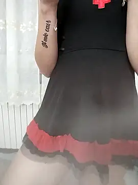 alicepavia22 online show from 03/25/26, 06:03