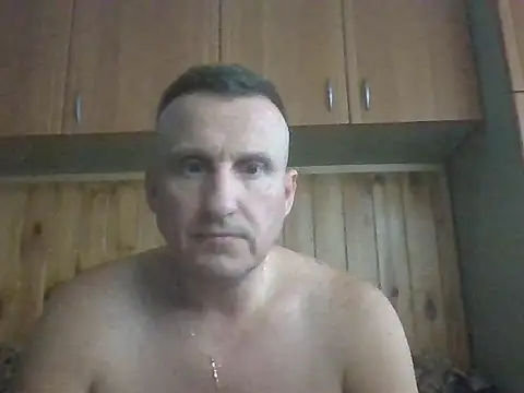 Maksymilian1 online show from 09/11/25, 04:29