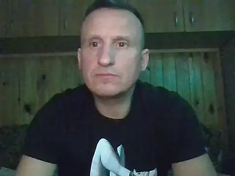 Maksymilian1 online show from 01/14/26, 04:01