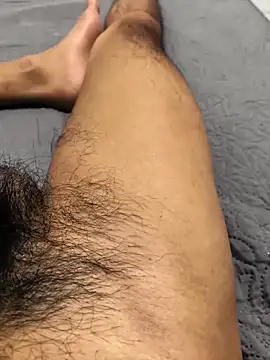 Yucsingl1 online show from 04/11/26, 01:10