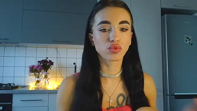 Snapshot of EvaMelnik chatting on 09/09/25, 01:32 EvaMelnik online show from 09/09/25, 01:32