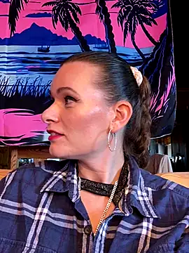 Snapshot of Bad_Idea chatting on 11/20/25, 09:31 Bad Idea online show from 11/20/25, 09:31