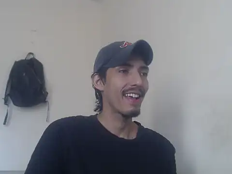 snackontime18 online show from 06/27/26, 09:53