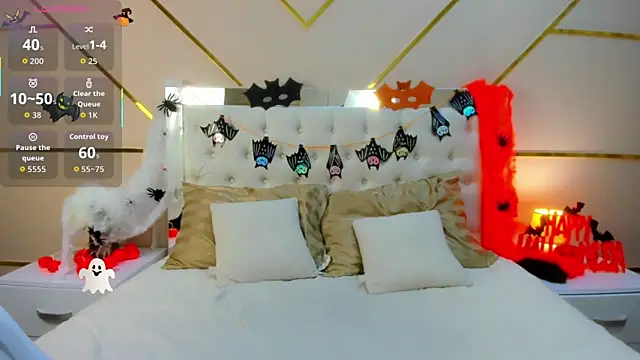 BeatriceAddams online show from 10/30/25, 10:10