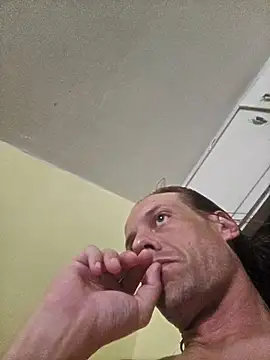 Danny19867 online show from 10/07/25, 02:42