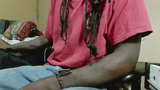 EYEzIAM online show from 04/16/26, 04:57