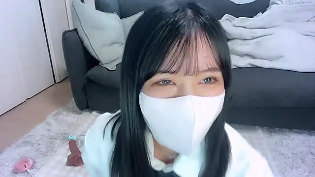 moemilk online show from 10/11/25, 11:58