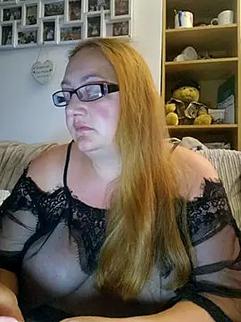 Luscious-LucyXX online show from 07/02/26, 08:04